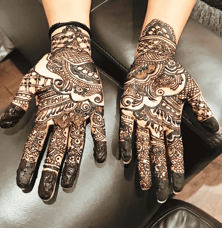 Enthralling Adorable Henna design