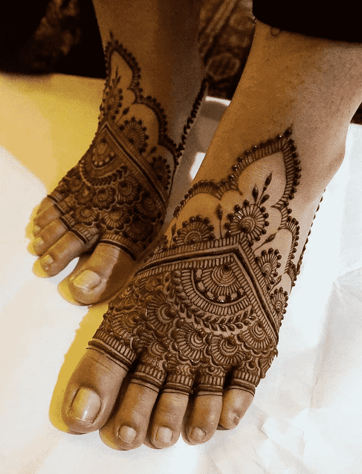 Refined Adorable Henna design