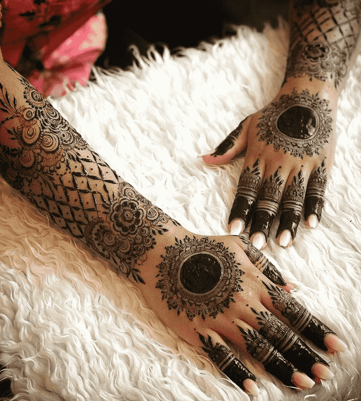 Elegant Agra Henna Design