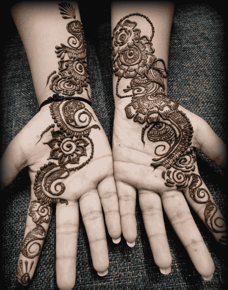 Delicate Ahmedabad Henna Design