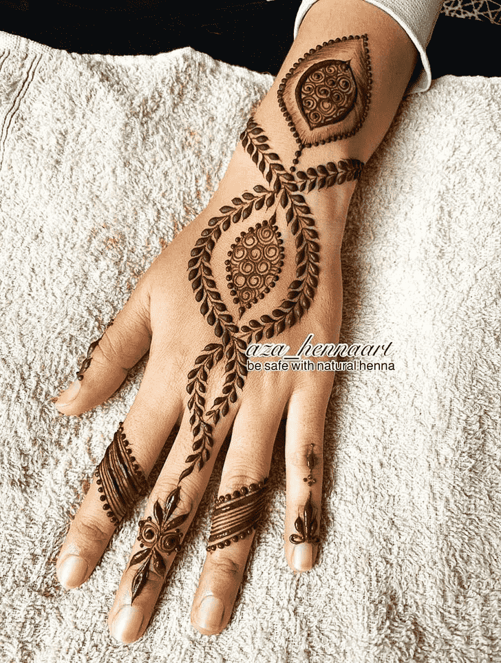 Adorable Ajman Henna Design