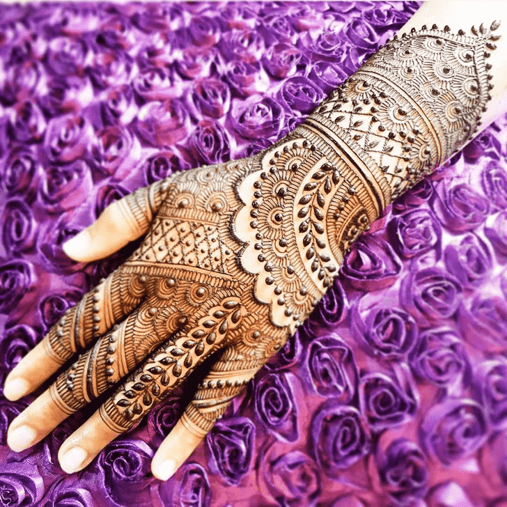 Enthralling Ajman Henna Design