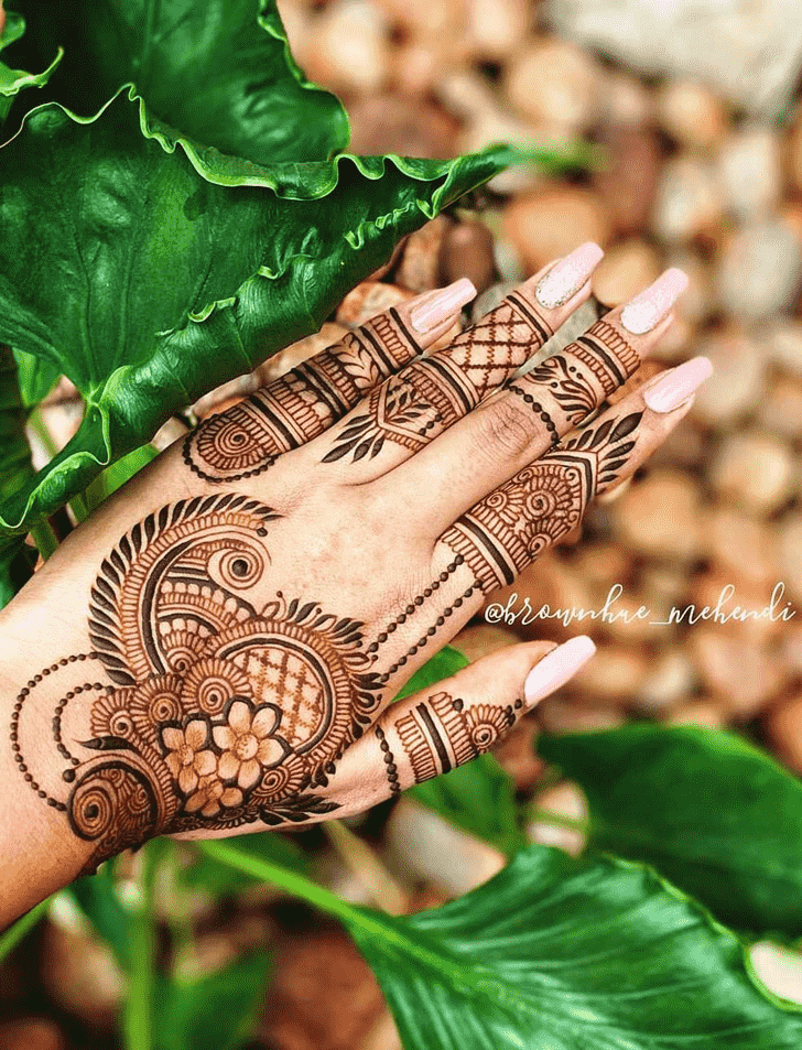 Ravishing Ajman Henna Design