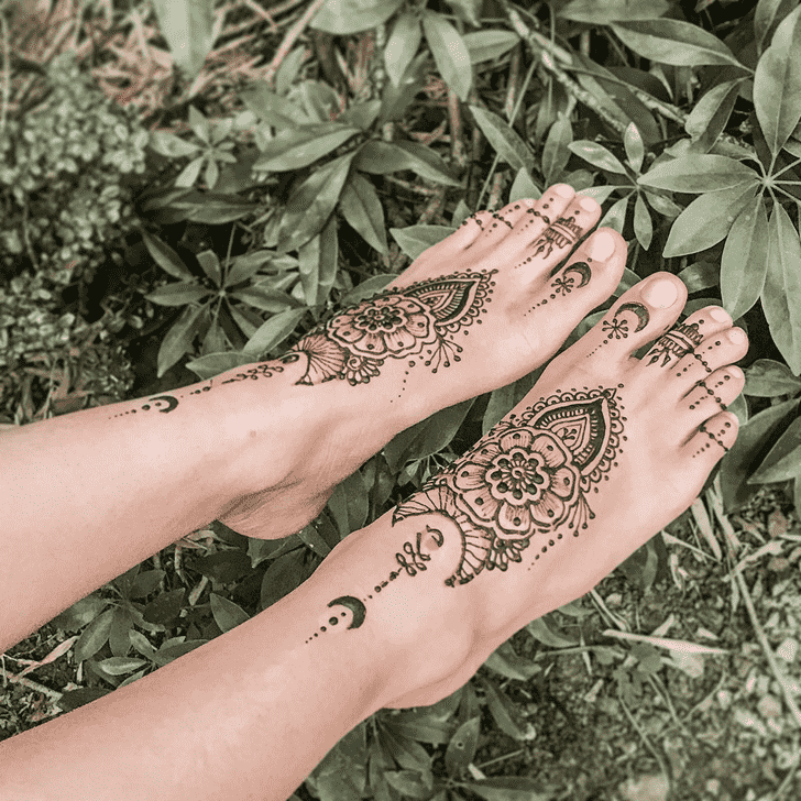 Enthralling Al Ain Henna Design
