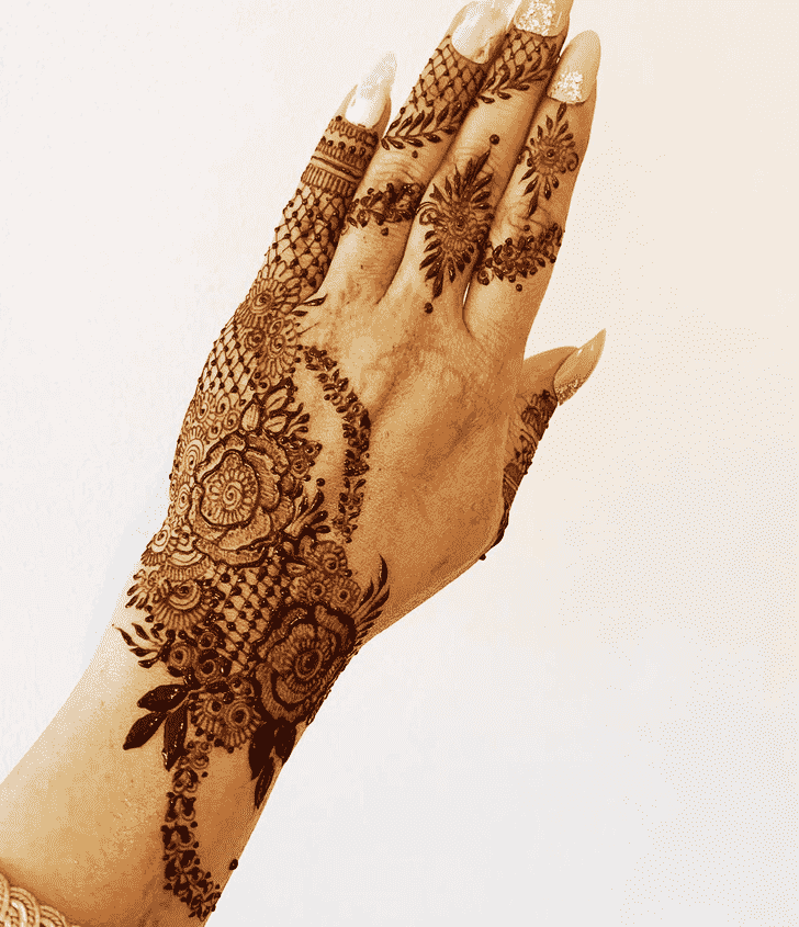 Delicate Allahabad Henna Design