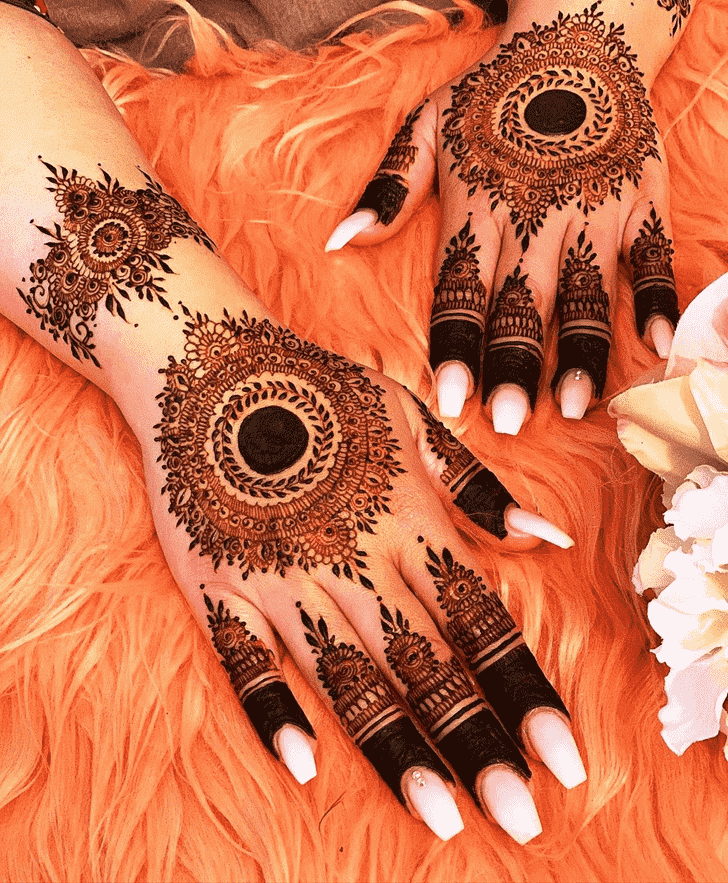 Pleasing Allahabad Henna Design