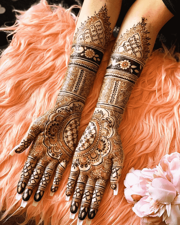 Ravishing Allahabad Henna Design