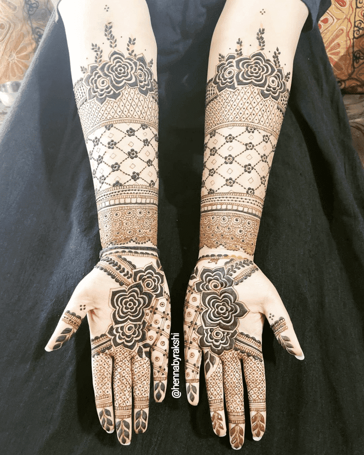 Pretty Amalaki Ekadashi Henna Design