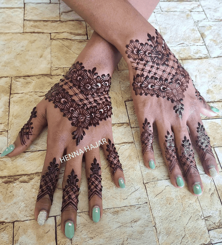 Resplendent Amalaki Ekadashi Henna Design