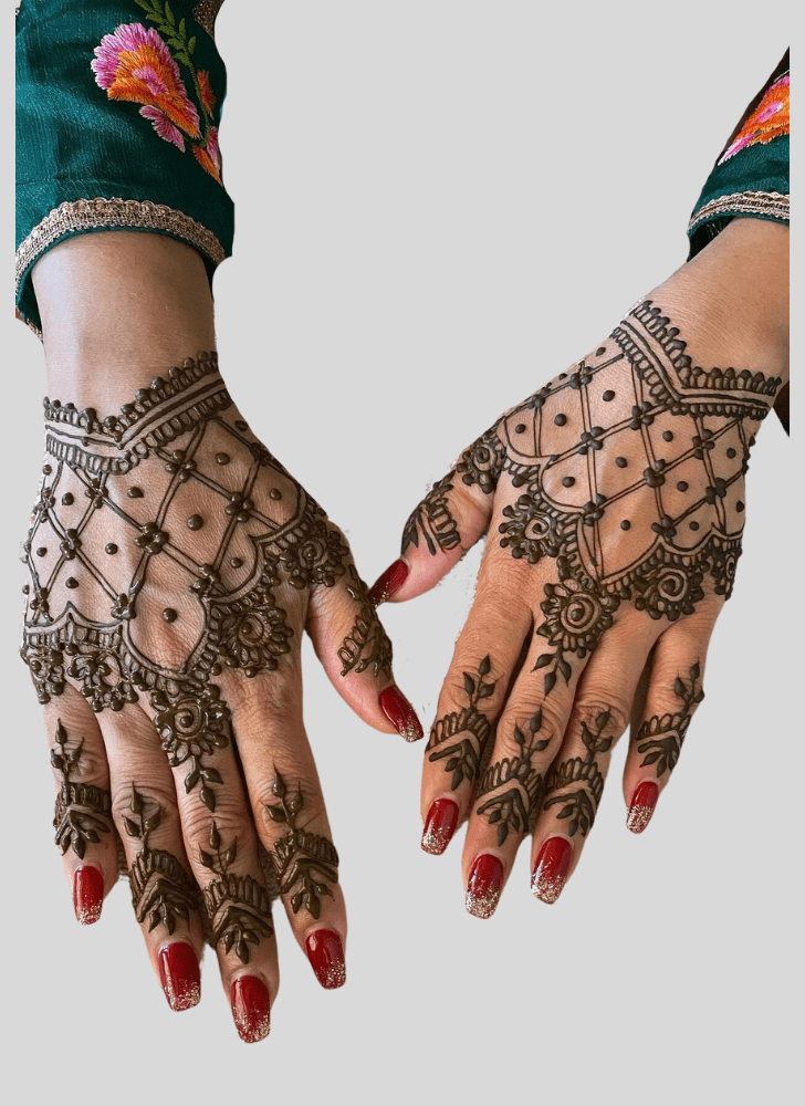Enticing Amavasya Henna Design