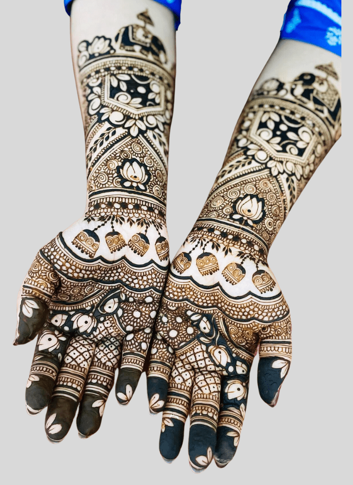 Radiant Amavasya Henna Design