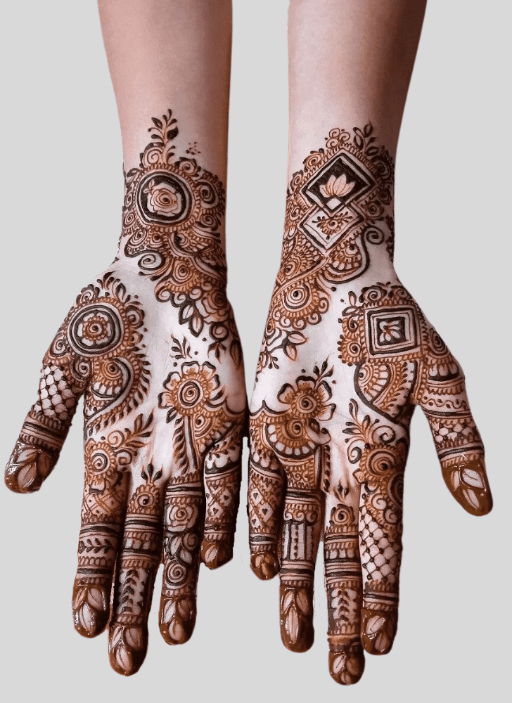 Shapely Amavasya Henna Design