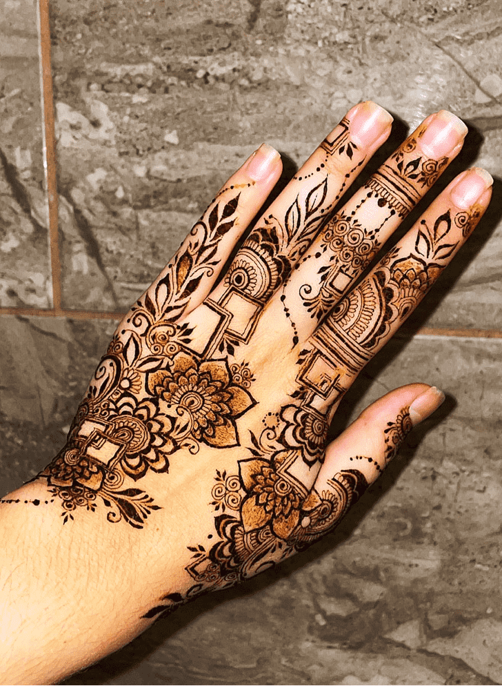 Excellent Amazing Henna Design