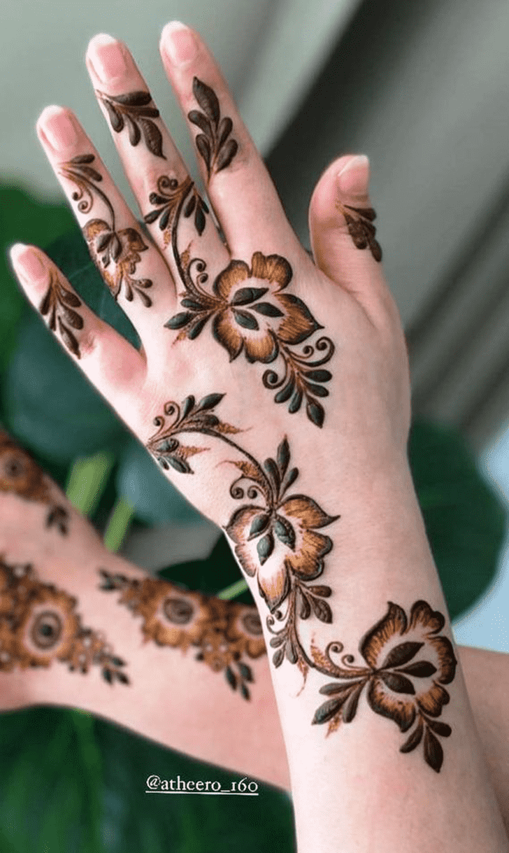 Magnetic Amazing Henna Design