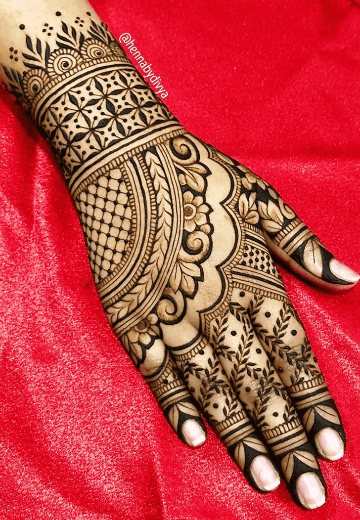 Superb Amazing Henna Design