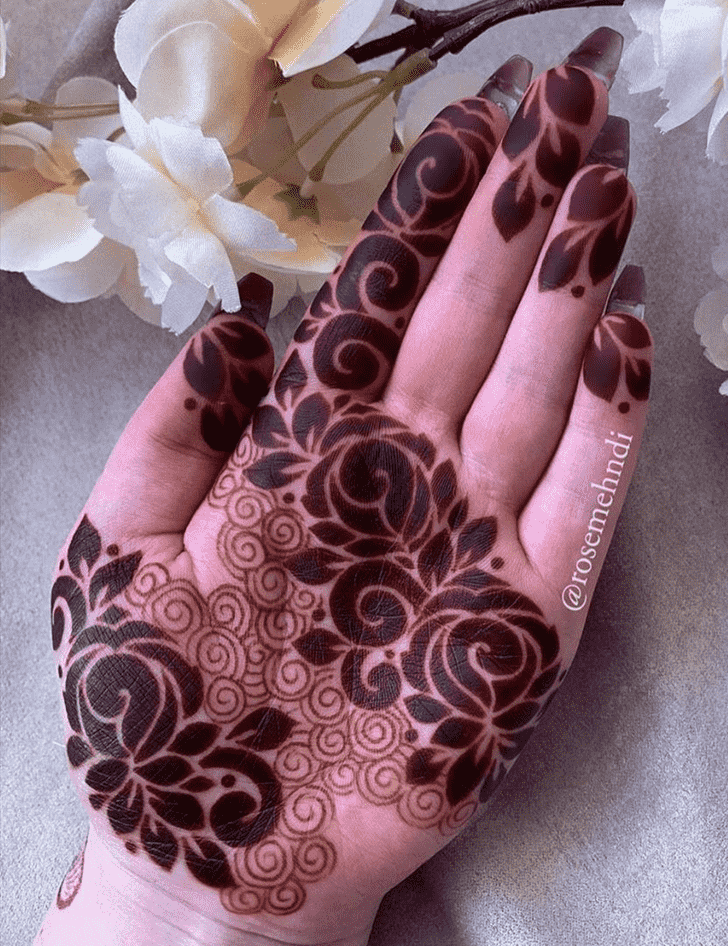 Comely American Henna Design