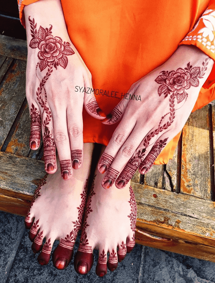Graceful Amritsar Henna Design