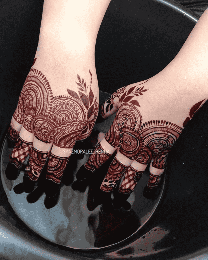 Magnetic Amritsar Henna Design