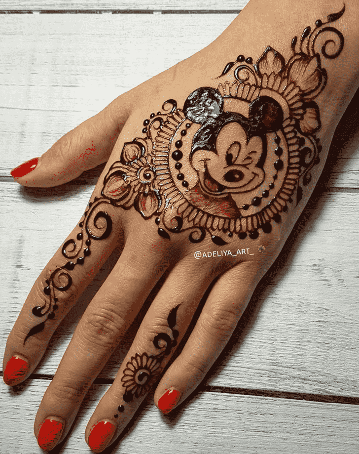 Captivating Animal Henna Design
