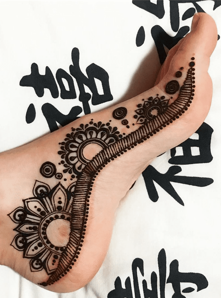 Divine Ankle Henna Design