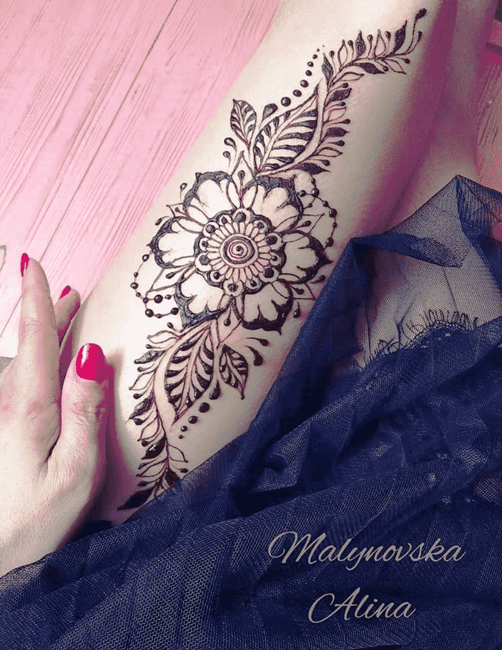 Appealing Arab Henna Design