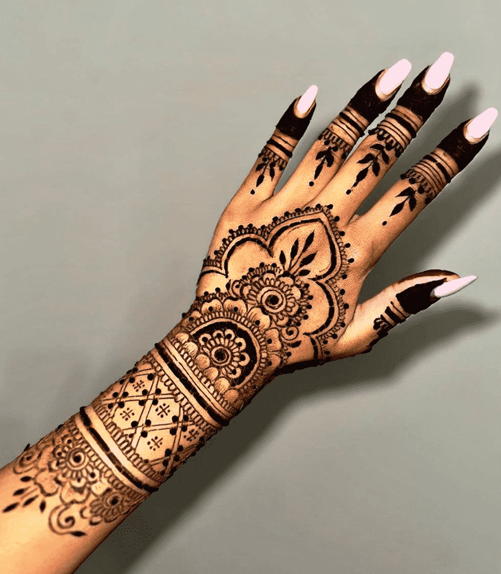 Angelic Attractive Henna Design