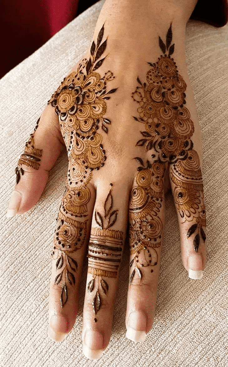 Fascinating Attractive Henna Design