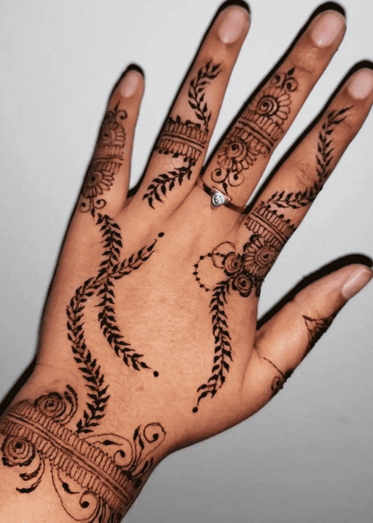 Splendid Attractive Henna Design