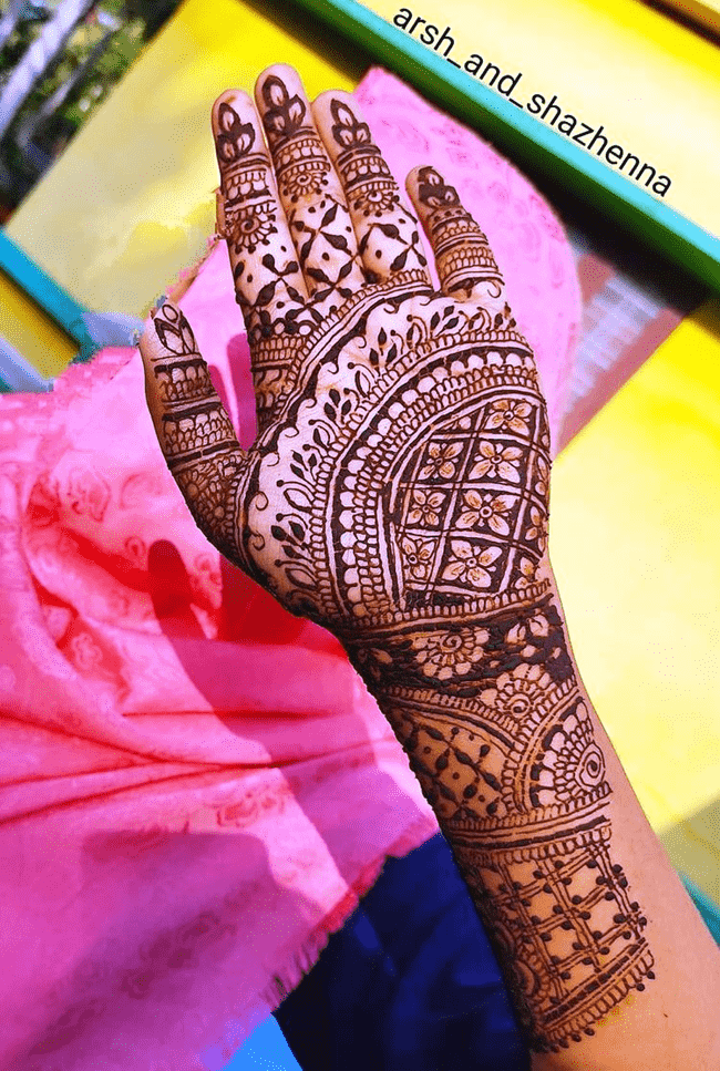 Marvelous Aurangabad Henna Design