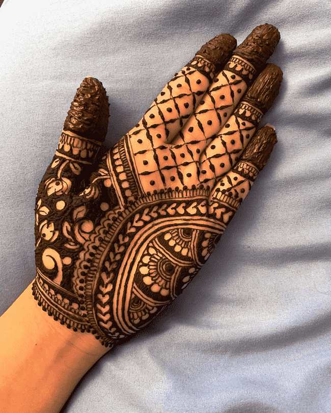 Pleasing Aurangabad Henna Design