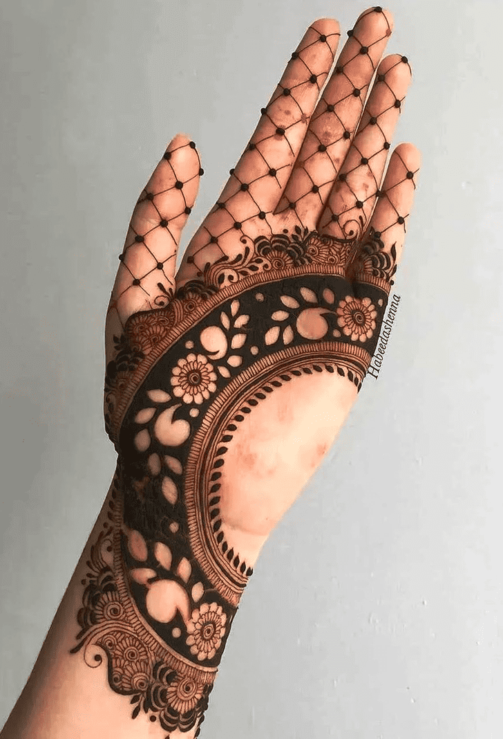 Delicate Austin Henna Design