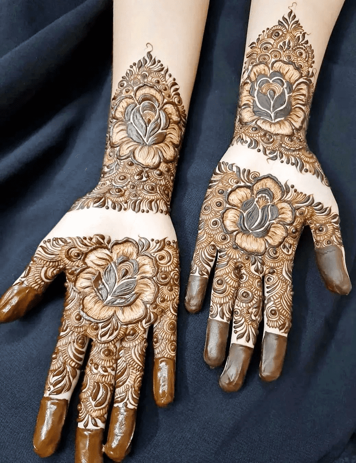 Ravishing Austin Henna Design