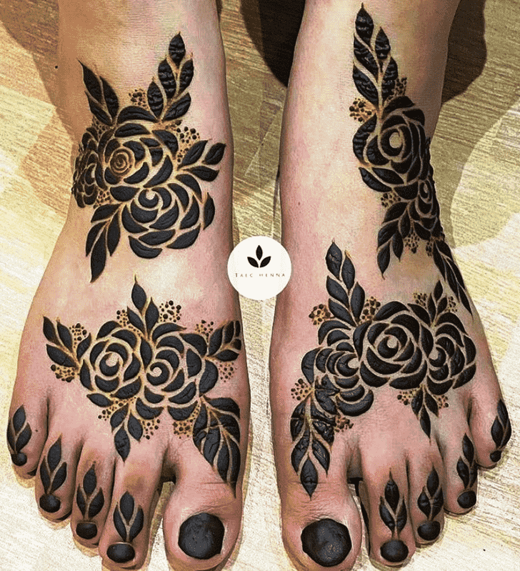 Shapely Australia Henna Design
