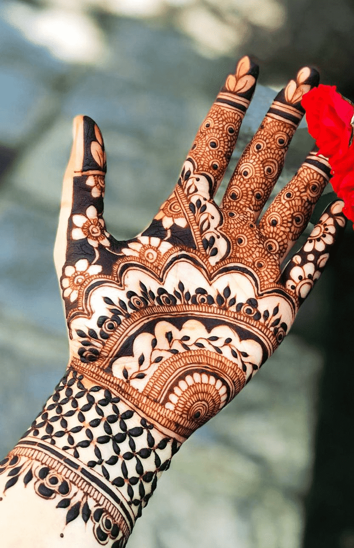 Classy Awesome Henna Design