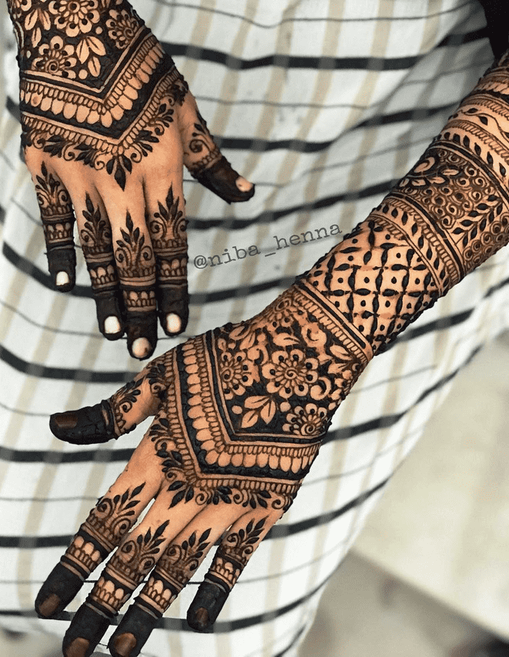 Enthralling Back Side Henna Design