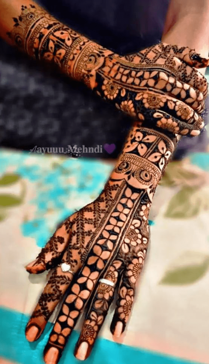 Ideal Back Side Henna Design