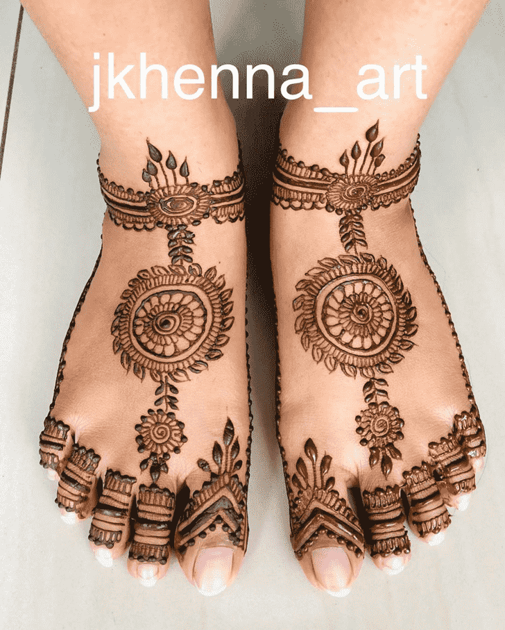 Bewitching Badghis Henna Design