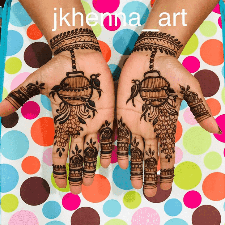 Comely Badghis Henna Design