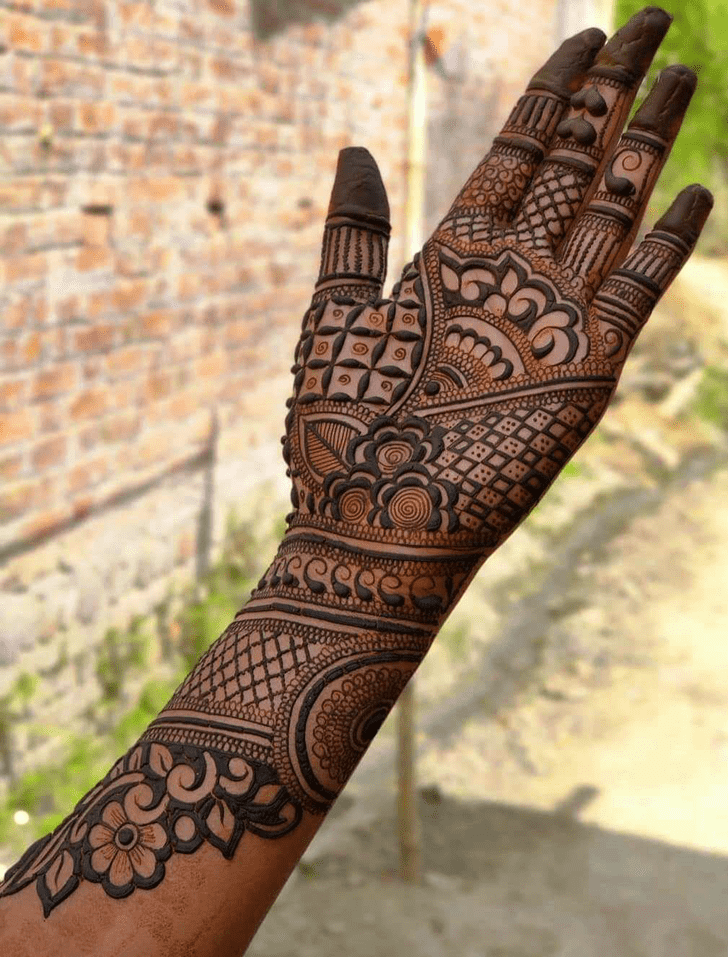 Delightful Baghlan Henna Design