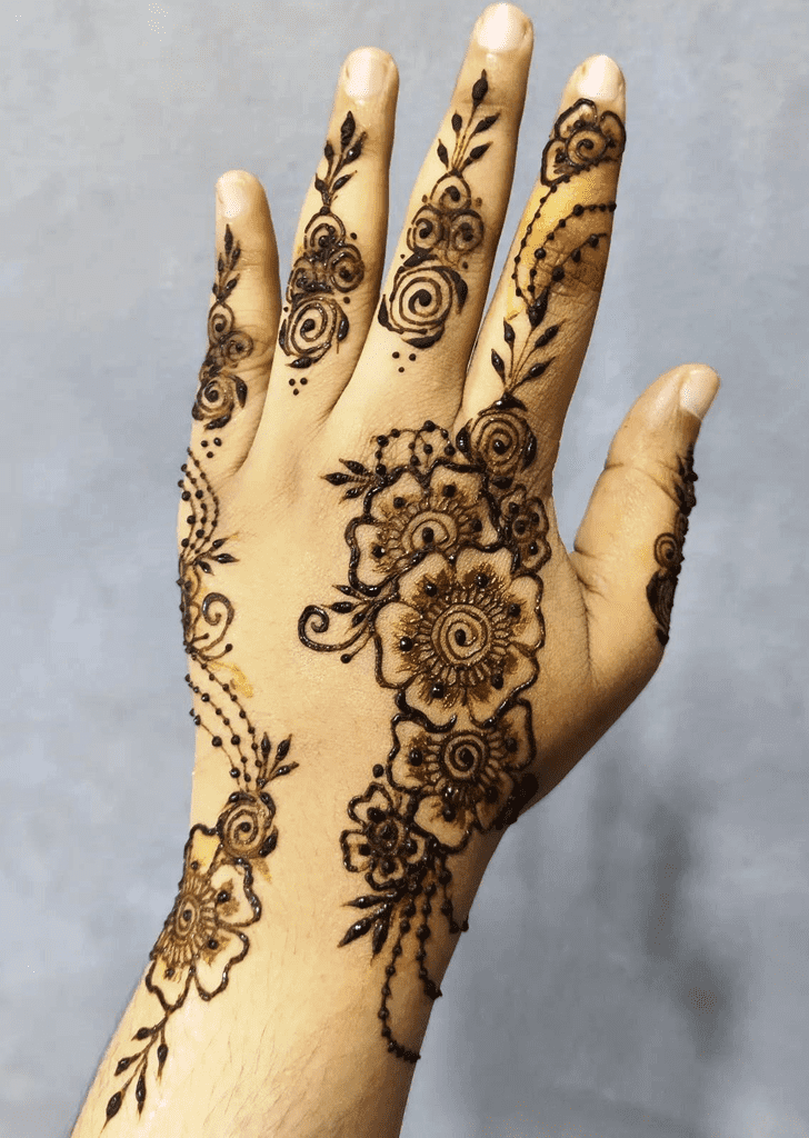 Splendid Bahawalpur Henna Design