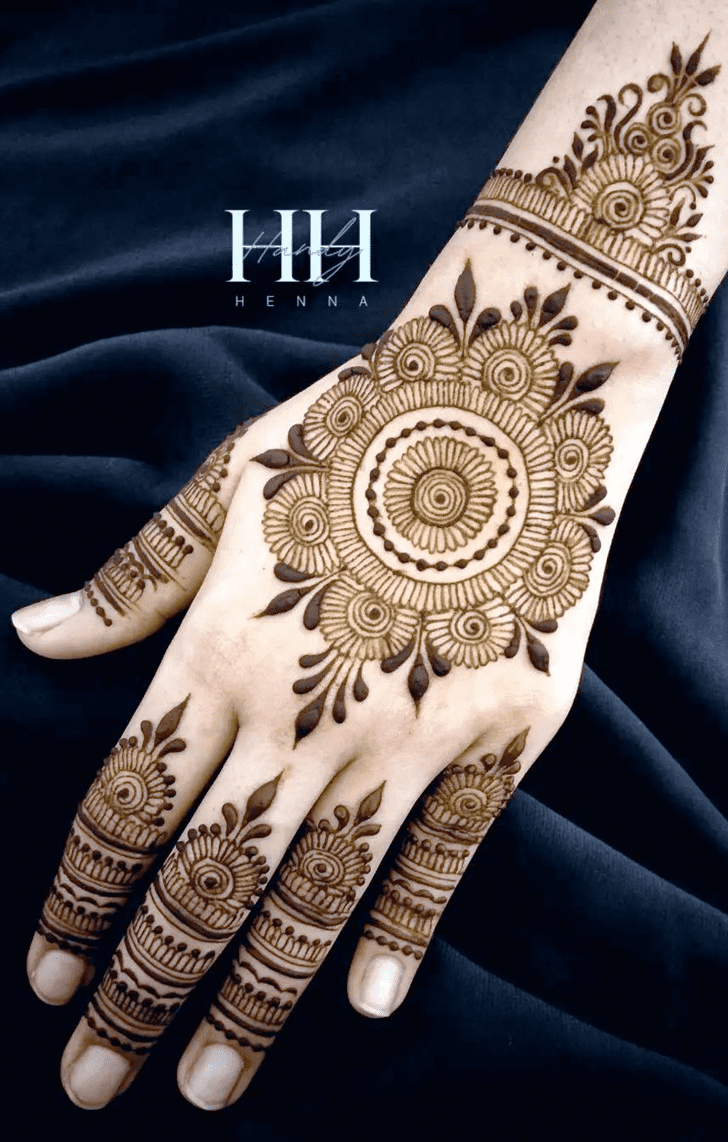 Grand Bamyan Henna Design