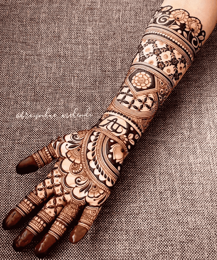 Captivating Bangalore Henna Design