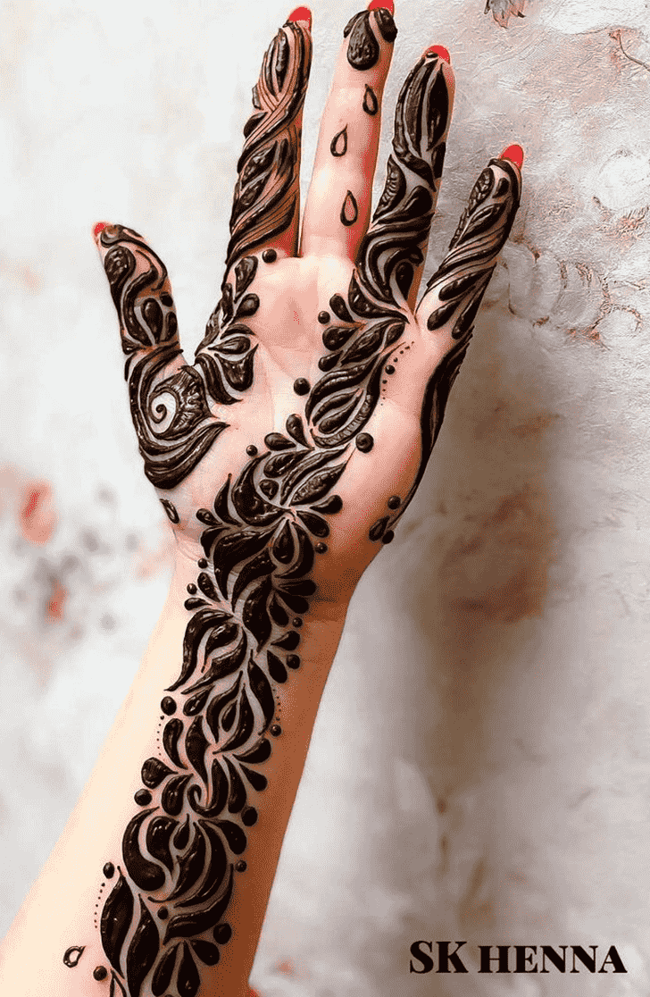 Graceful Bangalore Henna Design