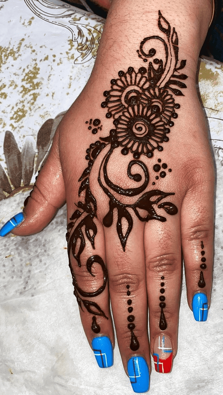Bewitching Beautiful Easy Henna Design