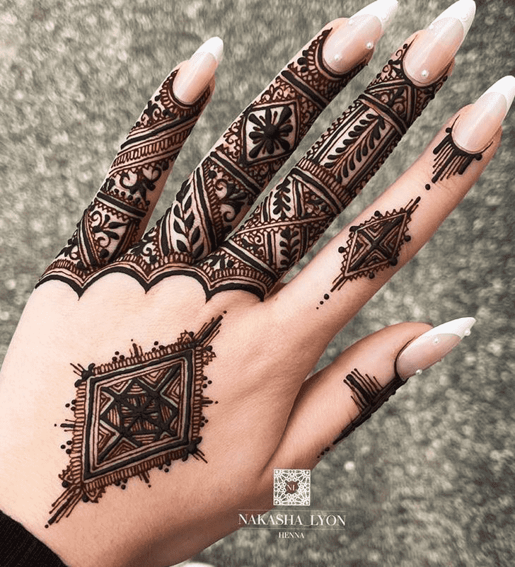 Captivating Beautiful Easy Henna Design