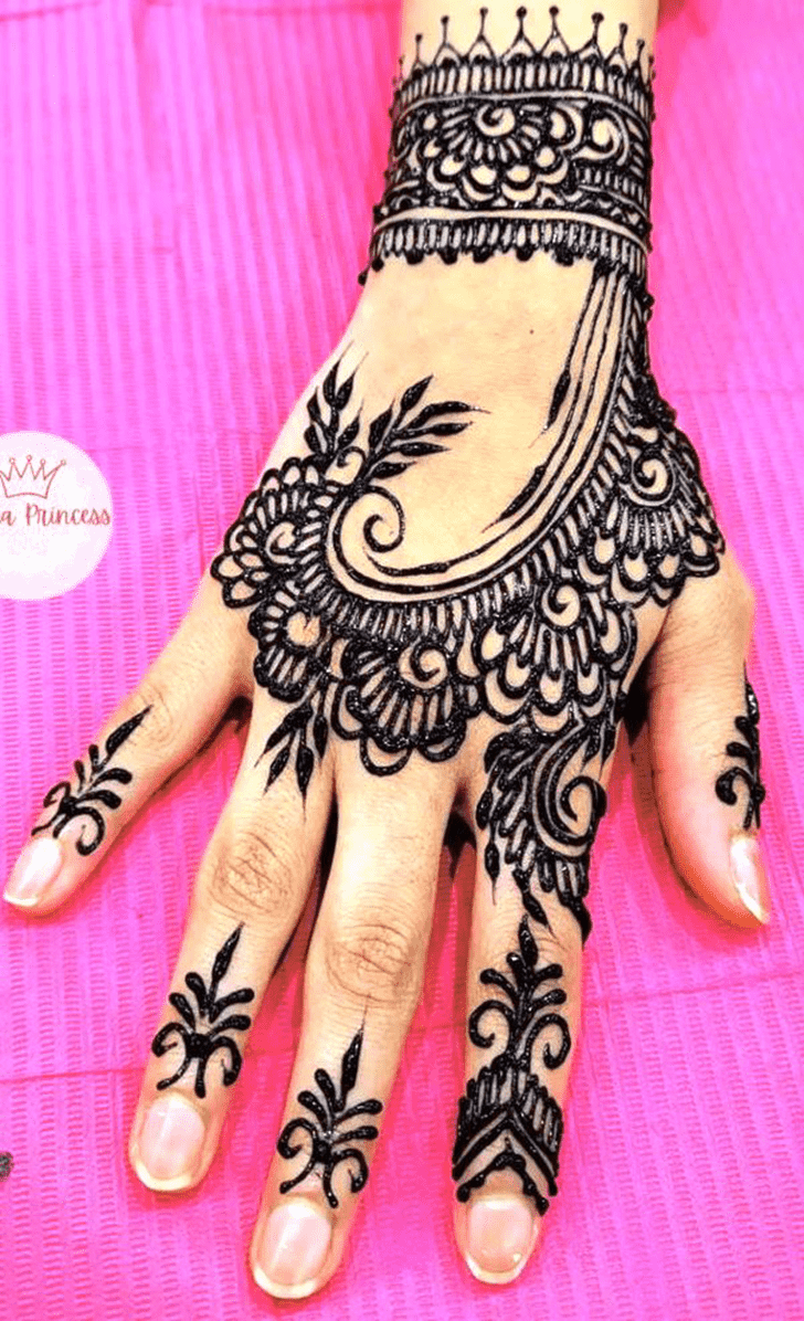 Delicate Beautiful Easy Henna Design