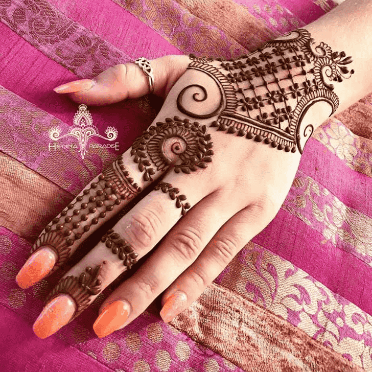 Appealing Beautiful Henna Design