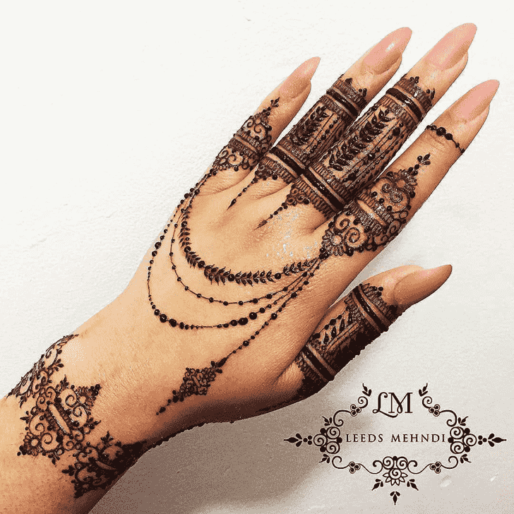 Pleasing Beautiful Henna Design