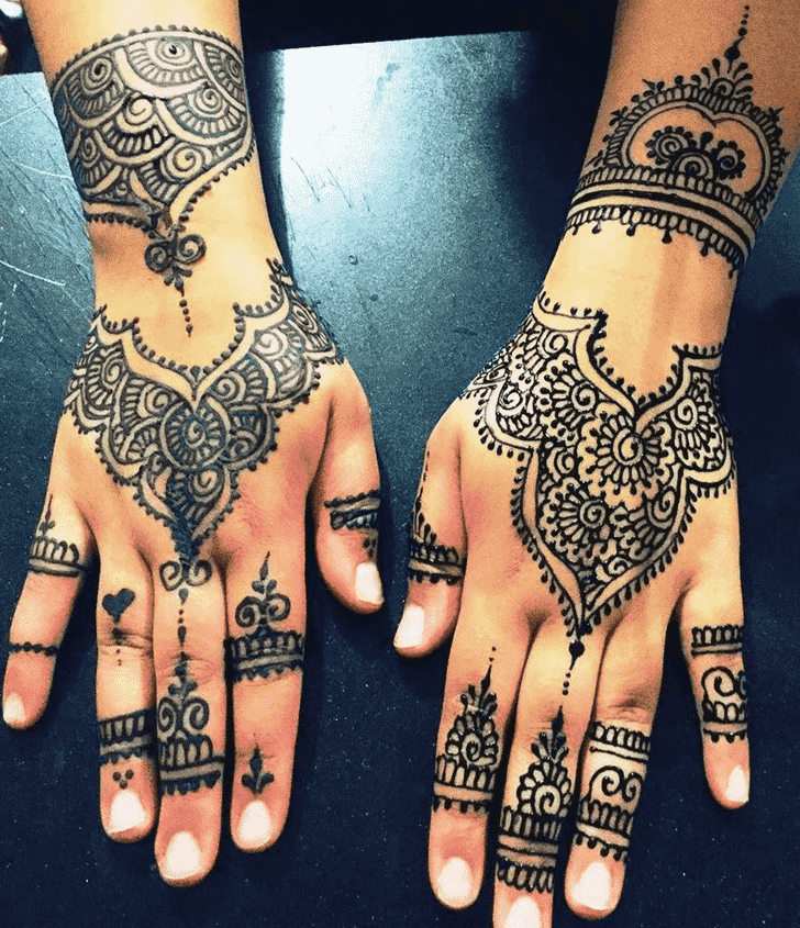 Pretty Beautiful Henna Design