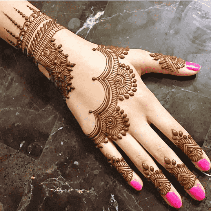 Radiant Beautiful Henna Design